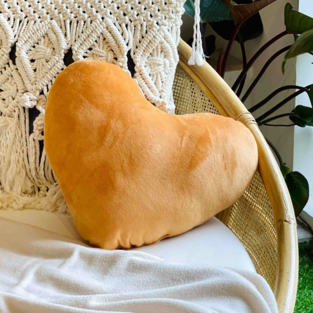 heart-shape-pillow