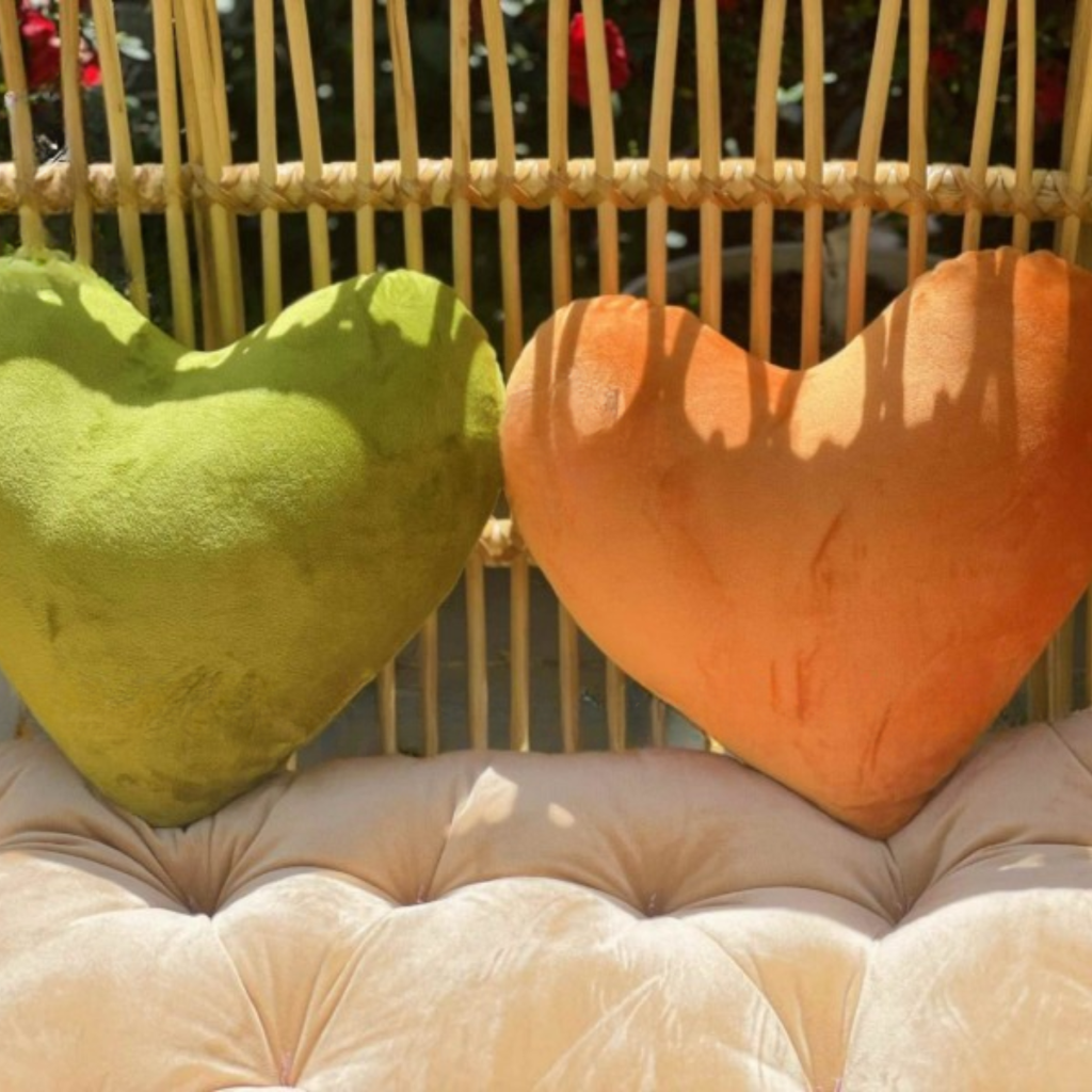 heart-shape-pillow